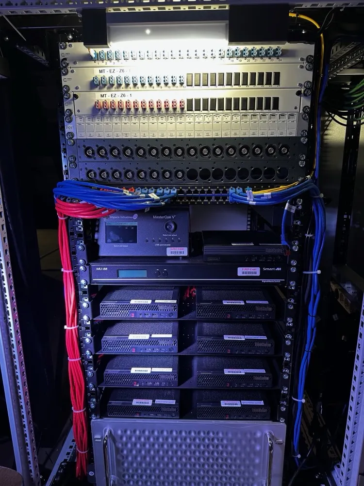 Festinstallationen und Sonderlösungen